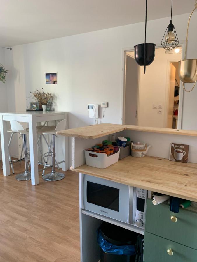 Super Logement Cosy, A Deux Pas Du Tram Nantes Exterior photo